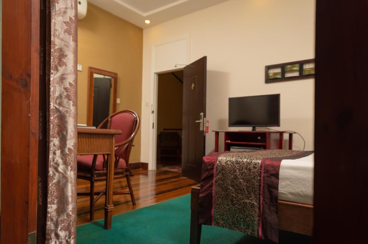 Herdmanston Lodge Hotel Georgetown Bagian luar foto