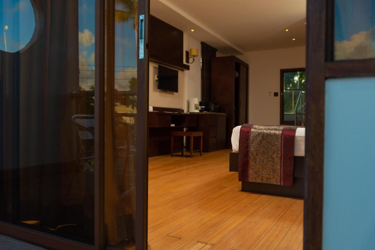 Herdmanston Lodge Hotel Georgetown Bagian luar foto