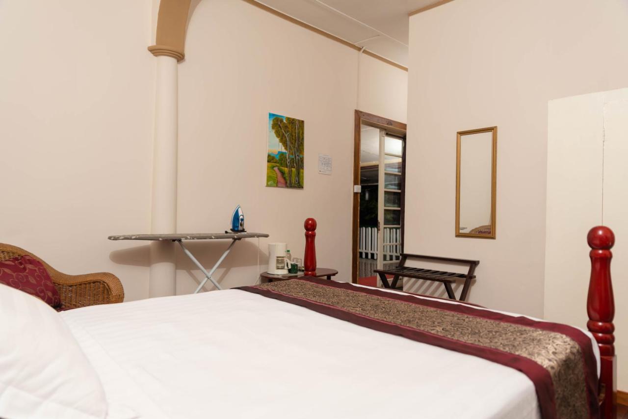 Herdmanston Lodge Hotel Georgetown Bagian luar foto