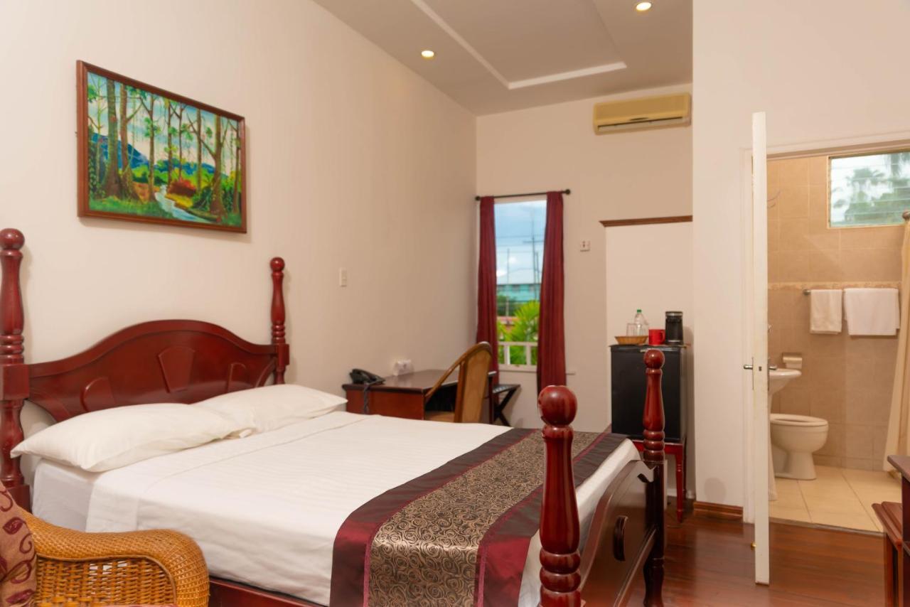 Herdmanston Lodge Hotel Georgetown Bagian luar foto
